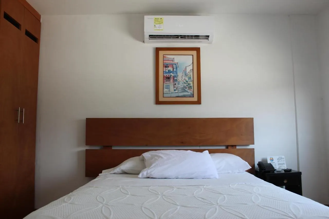 Hotel Mar Del Plata Cartagena 3*,